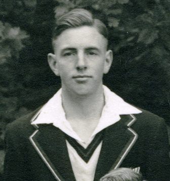 Clifford John Dykes (Cricket, 1938).